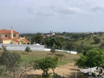 Moradia T3 para Venda em Luz de Tavira e Santo Estêvão