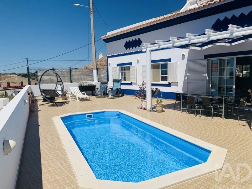 Moradia T4 para Venda em Conceição e Cabanas de Tavira Foto 1
