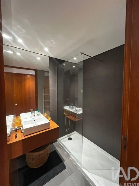 Apartamento T2 para Arrendamento em Paranhos