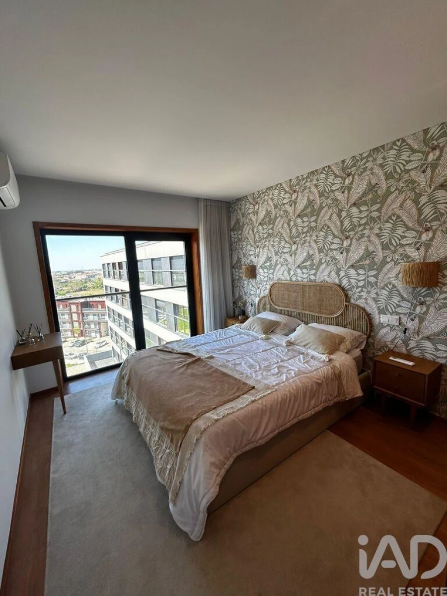 Apartamento T2 para Arrendamento em Paranhos Foto 9