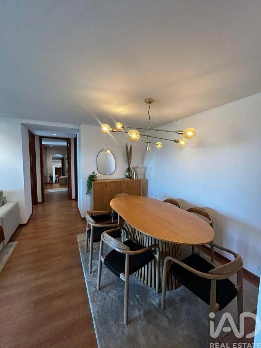 Apartamento T2 para Arrendamento em Paranhos Foto 2