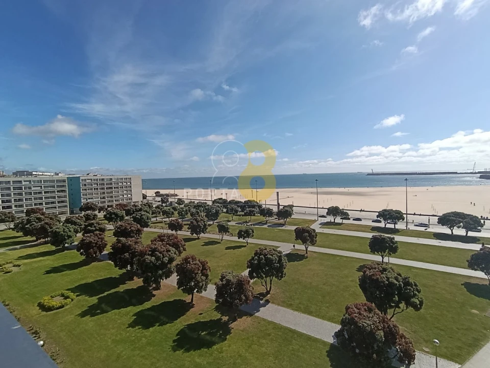 Apartamento T4 para Arrendamento em Matosinhos e Leça da Palmeira Foto 28