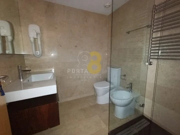 Apartamento T4 para Arrendamento em Matosinhos e Leça da Palmeira