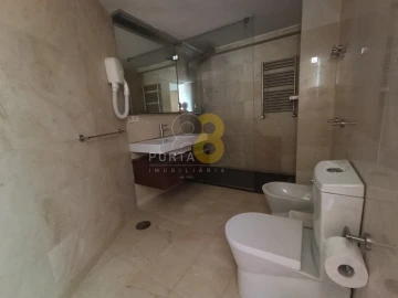 Apartamento T4 para Arrendamento em Matosinhos e Leça da Palmeira