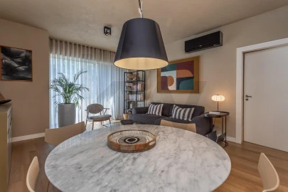 Apartamento T1 para Arrendamento em Santo António