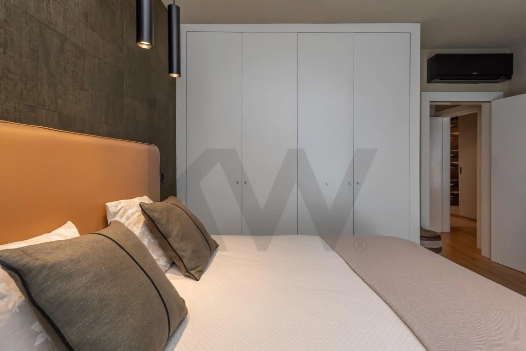 Apartamento T1 para Arrendamento em Santo António Foto 16