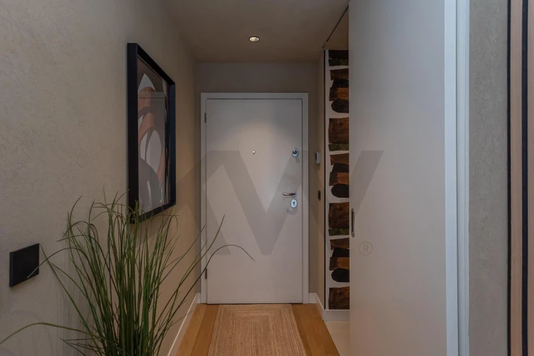 Apartamento T1 para Arrendamento em Santo António Foto 22