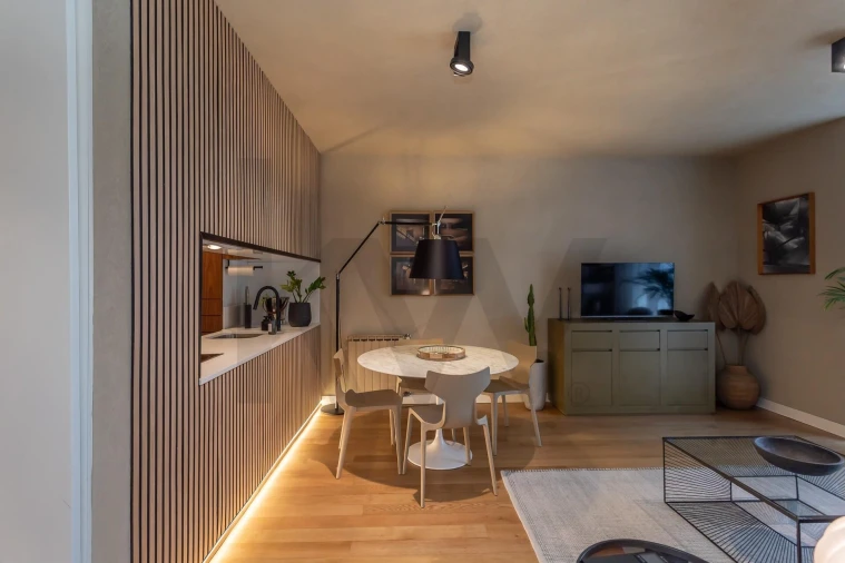 Apartamento T1 para Arrendamento em Santo António Foto 20