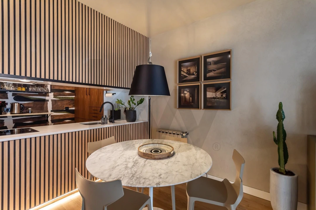 Apartamento T1 para Arrendamento em Santo António Foto 2