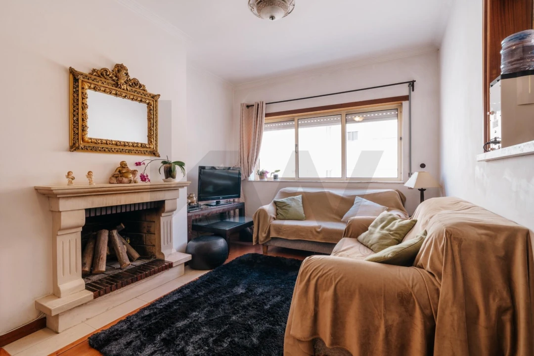 Apartamento T2 para Venda em Sé Nova, Santa Cruz, Almedina e São Bartolomeu Foto 9