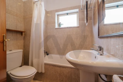 Apartamento T2 para Venda em Sé Nova, Santa Cruz, Almedina e São Bartolomeu