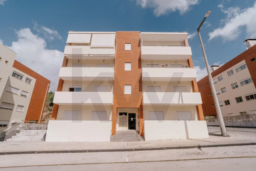 Apartamento T2 para Venda em Sé Nova, Santa Cruz, Almedina e São Bartolomeu Foto 4