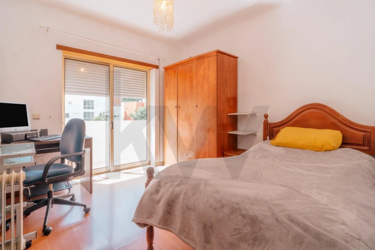Apartamento T2 para Venda em Sé Nova, Santa Cruz, Almedina e São Bartolomeu Foto 20