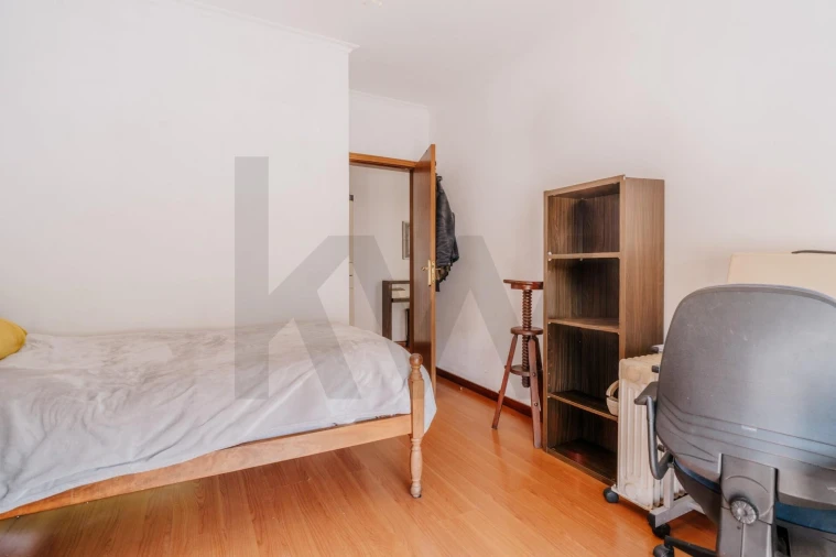 Apartamento T2 para Venda em Sé Nova, Santa Cruz, Almedina e São Bartolomeu Foto 21