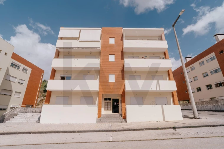 Apartamento T2 para Venda em Sé Nova, Santa Cruz, Almedina e São Bartolomeu Foto 4