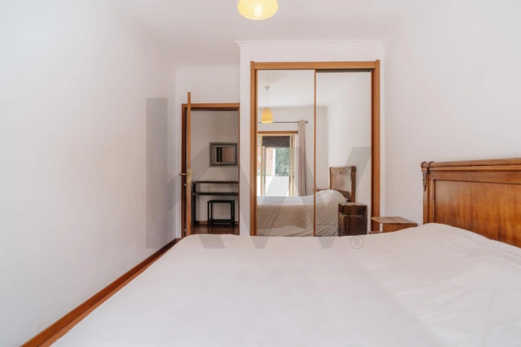Apartamento T2 para Venda em Sé Nova, Santa Cruz, Almedina e São Bartolomeu Foto 18