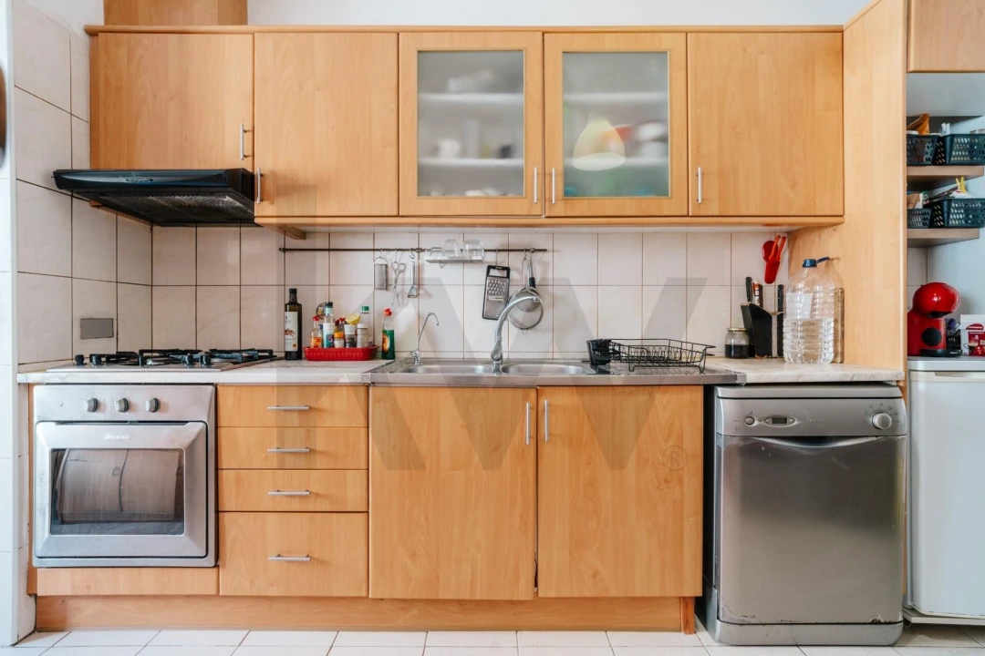 Apartamento T2 para Venda em Sé Nova, Santa Cruz, Almedina e São Bartolomeu Foto 12