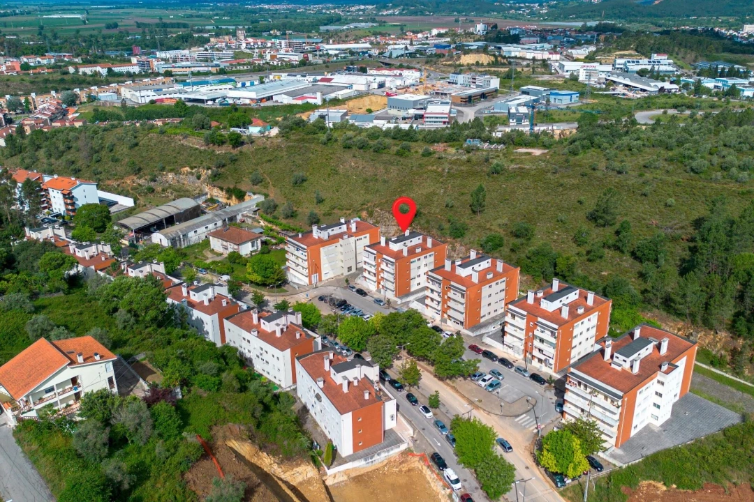 Apartamento T2 para Venda em Sé Nova, Santa Cruz, Almedina e São Bartolomeu Foto 3