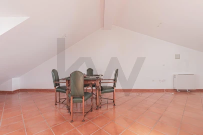 Moradia T5 para Venda em Alcabideche