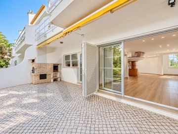 Moradia T5 para Venda em Alcabideche