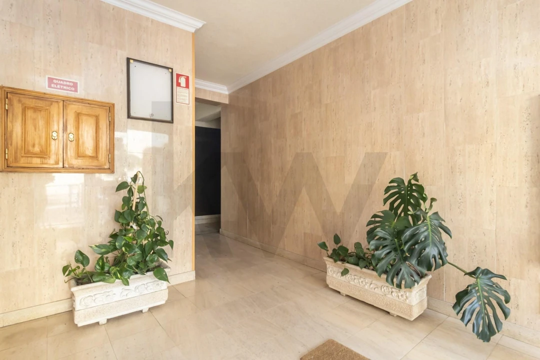 Apartamento T3 para Venda em Barreiro e Lavradio Foto 3