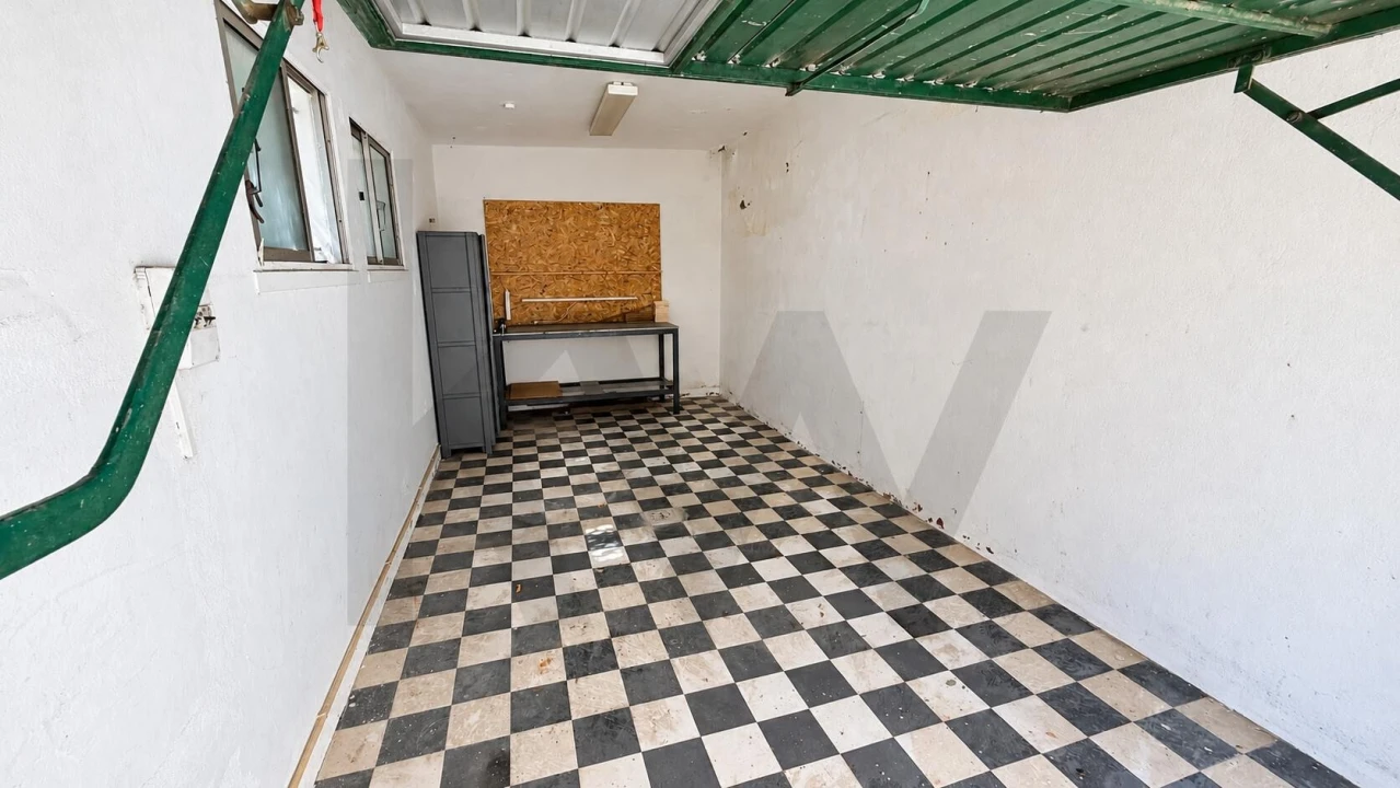 Moradia T4 para Venda em Rio de Mouro Foto 38