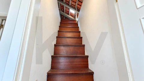 Moradia T4 para Venda em Rio de Mouro