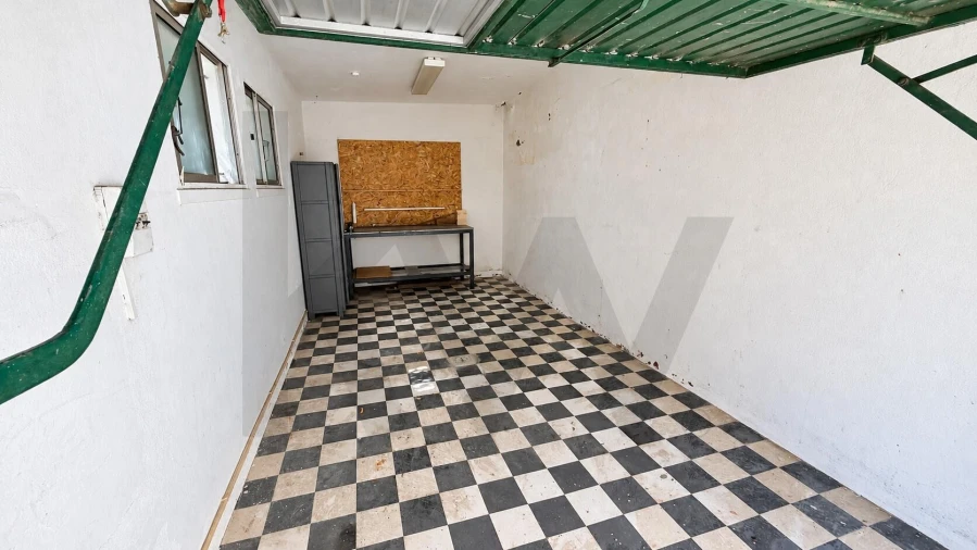 Moradia T4 para Venda em Rio de Mouro Foto 38