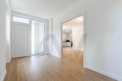 Moradia T2 para Venda em Sesimbra (Santiago)