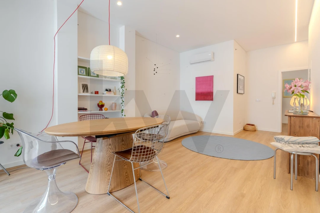 Apartamento T1 para Venda em Campo de Ourique Foto 3