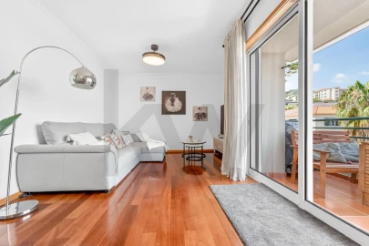 Apartamento T2 para Venda em Caniço
