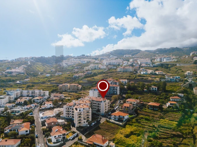 Apartamento T2 para Venda em Caniço Foto 10