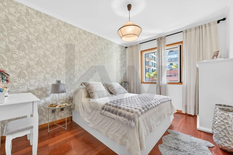 Apartamento T2 para Venda em Caniço Foto 25