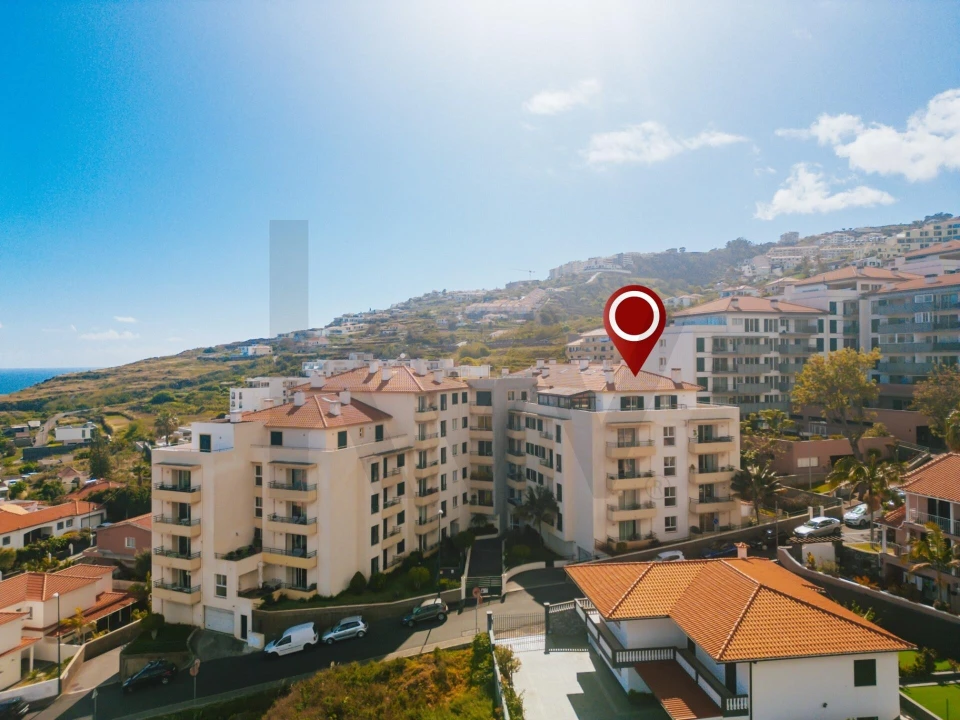 Apartamento T2 para Venda em Caniço Foto 6