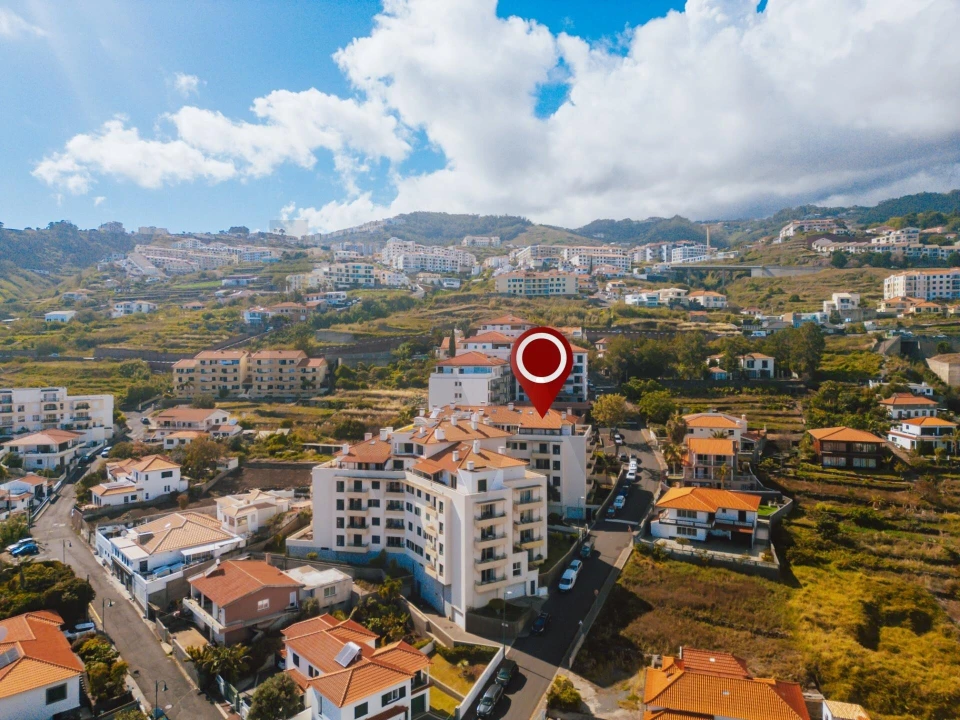 Apartamento T2 para Venda em Caniço Foto 7
