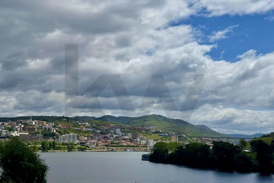 Moradia T3 para Venda em Peso da Régua e Godim Foto 20