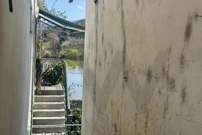 Moradia T3 para Venda em Peso da Régua e Godim