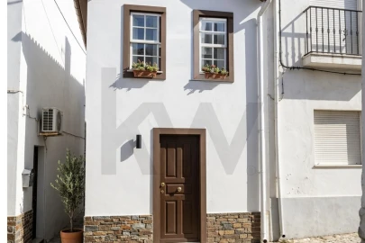 Moradia T3 para Venda em Peso da Régua e Godim