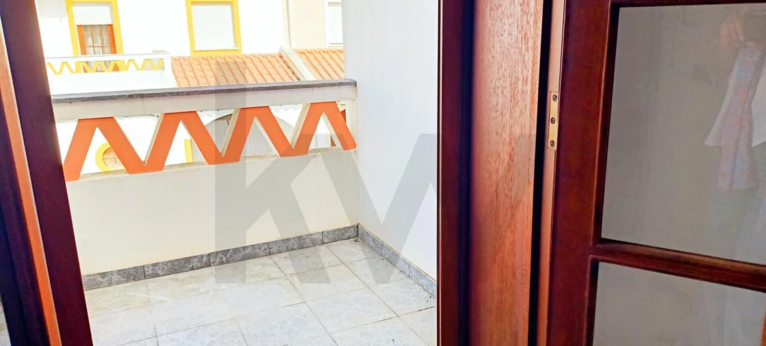 Moradia T3 para Venda em São Teotónio Foto 18