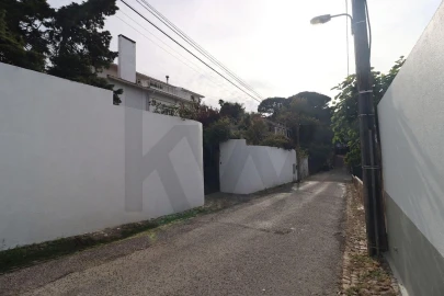 Moradia T6 para Venda em São João das Lampas e Terrugem