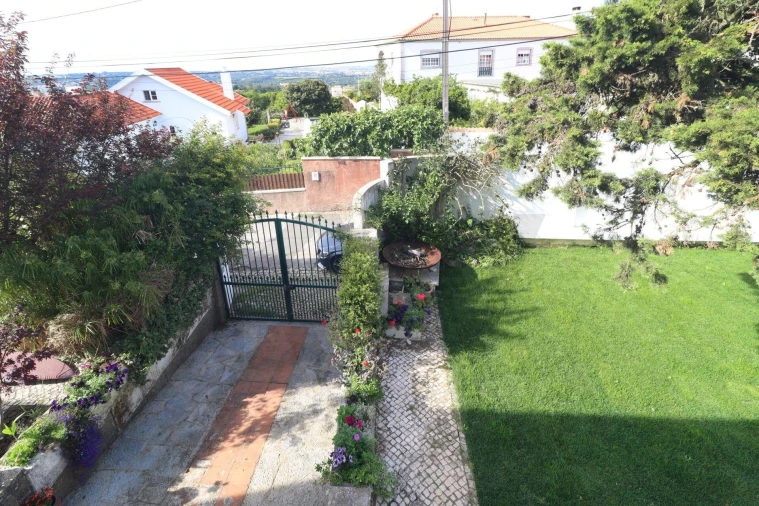 Moradia T6 para Venda em São João das Lampas e Terrugem Foto 66
