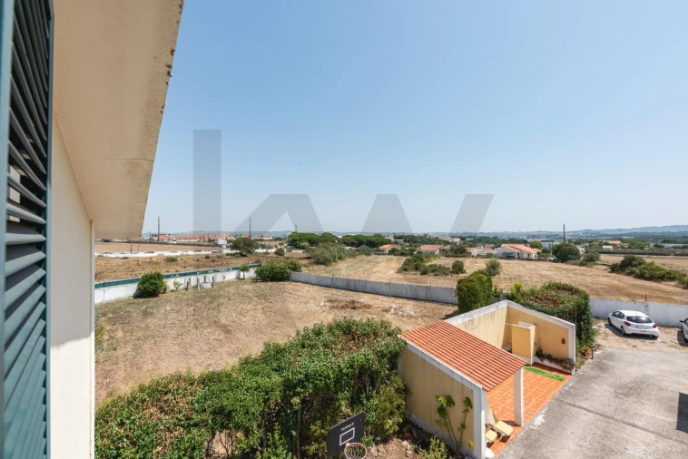 Moradia T4 para Venda em Santa Maria e São Miguel, São Martinho, São Pedro Penaferrim Foto 50
