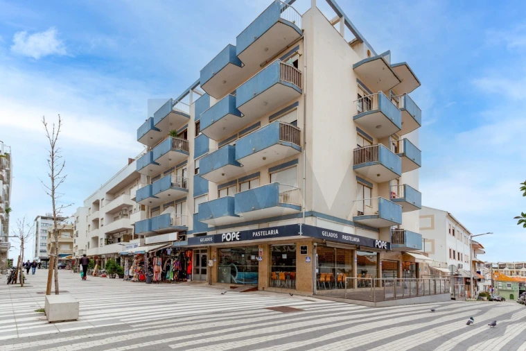 Moradia T2 para Venda em Costa da Caparica Foto 52