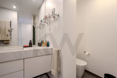Apartamento T3 para Venda em Campolide