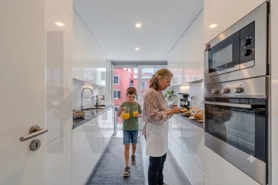 Apartamento T3 para Venda em Campolide