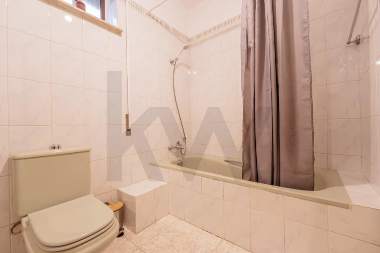 Apartamento T2 para Venda em Santo Antonio dos Olivais Foto 21