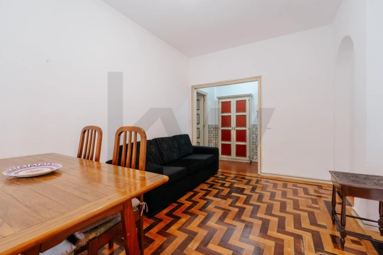 Apartamento T2 para Venda em Santo Antonio dos Olivais Foto 5