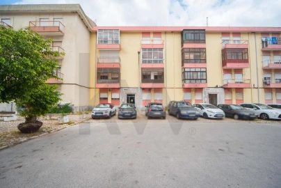 Apartamento T2 para Arrendamento em Barreiro e Lavradio