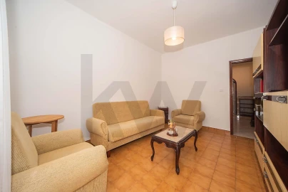 Apartamento T2 para Arrendamento em Barreiro e Lavradio