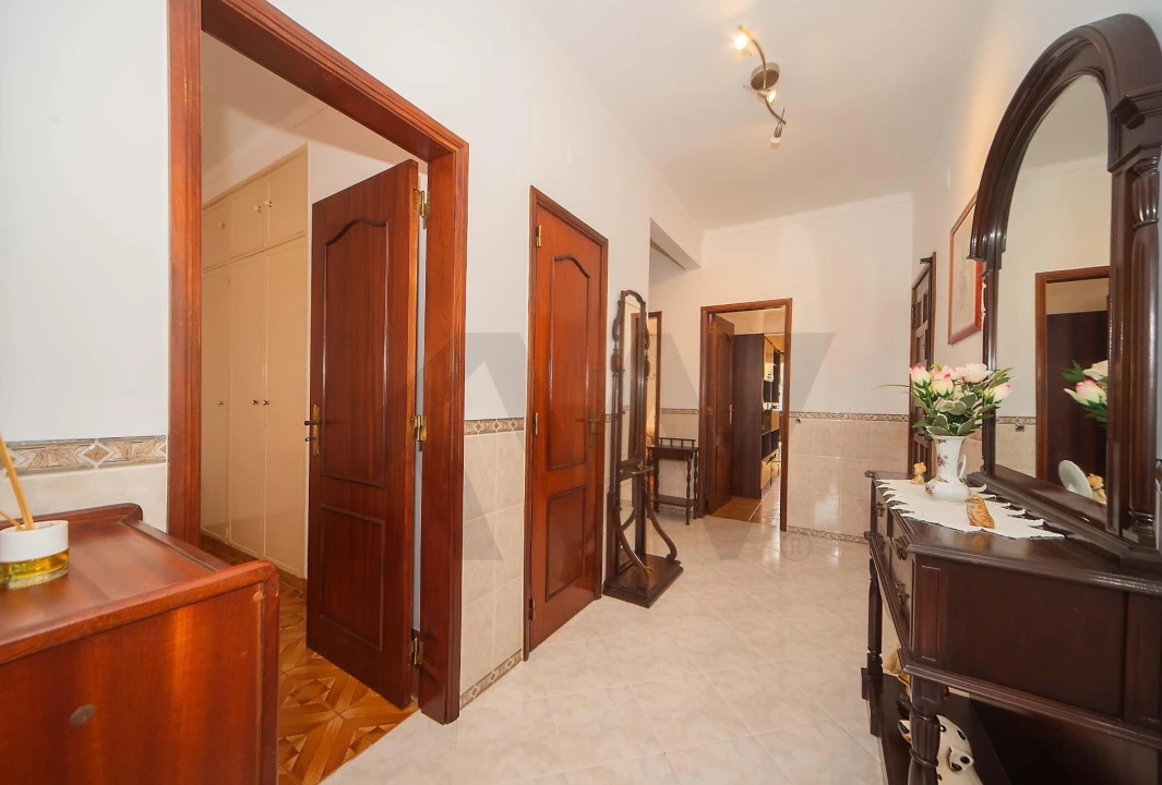 Apartamento T2 para Arrendamento em Barreiro e Lavradio Foto 11